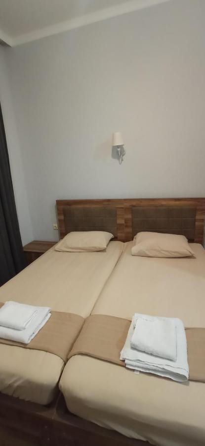 Hotel Posta Khulo エクステリア 写真